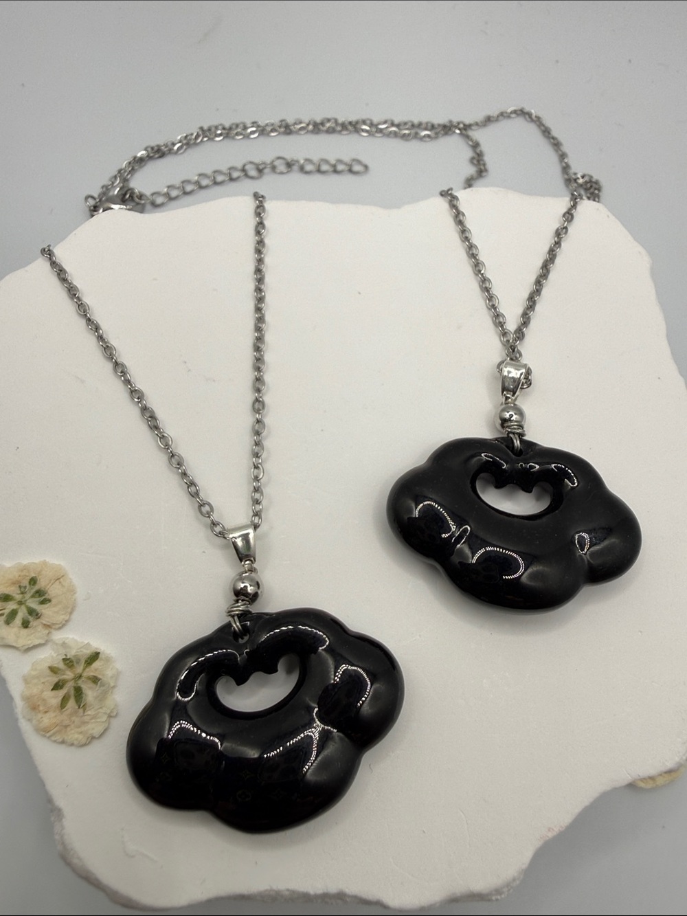 Set of Mo Cui Jade Cloud Pendant Necklace